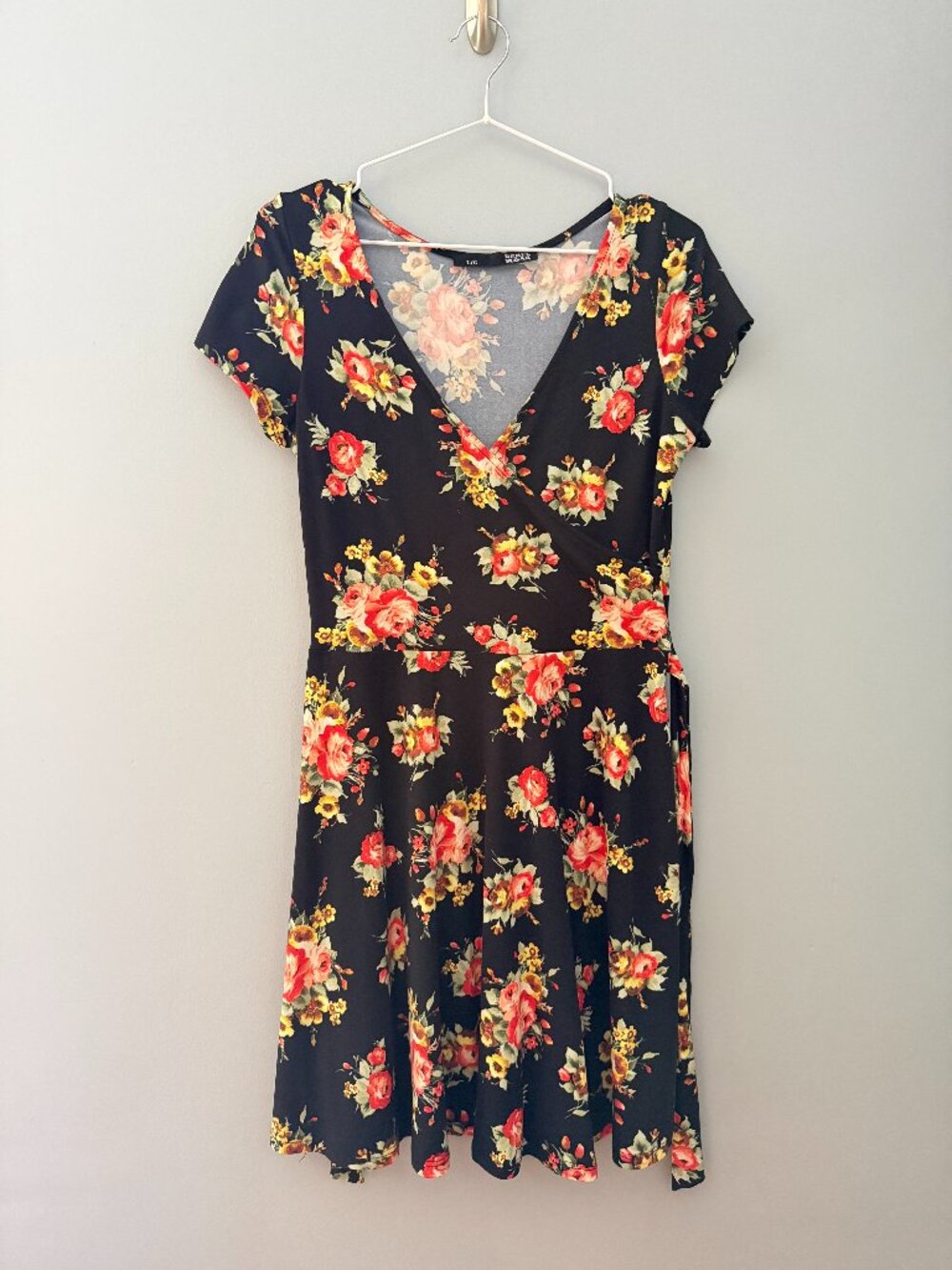 Rebel Sugar Black with Gold and Orange Floral Midi Faux Wrap Dress Size Large